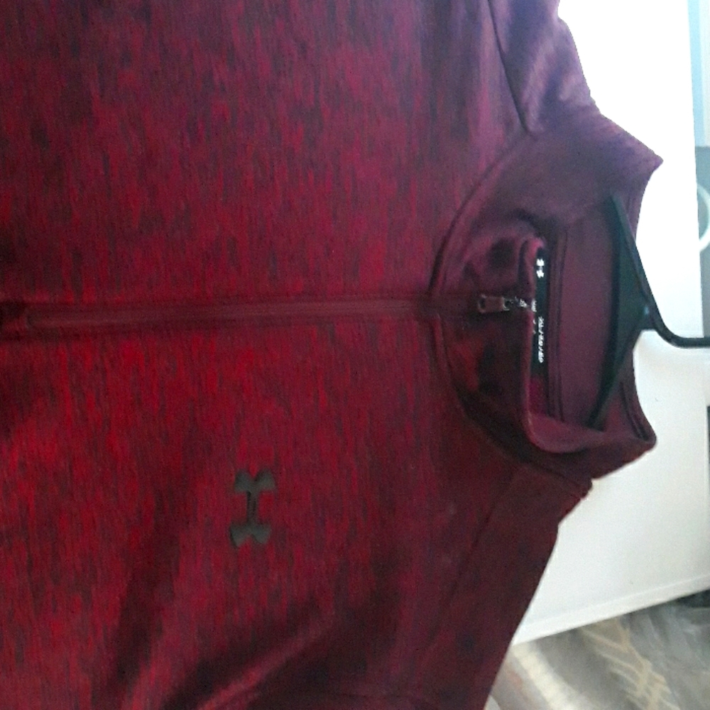 Sweat shirt